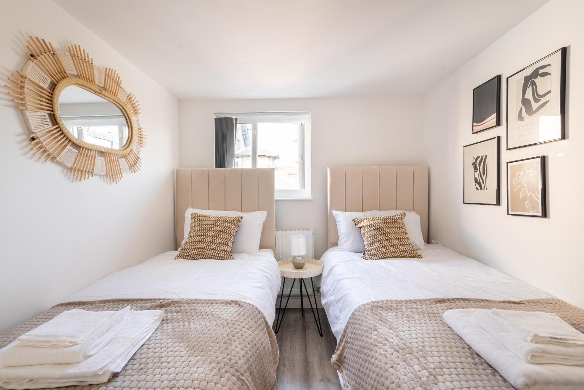 Cosy Cardiff Apartments - Garden Lounge Bagian luar foto