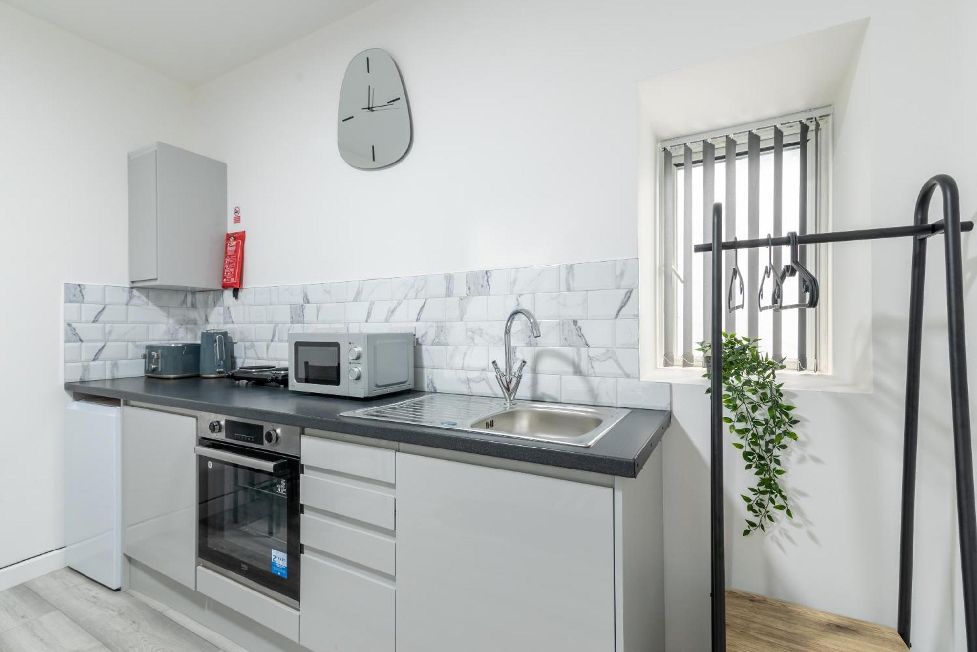 Cosy Cardiff Apartments - Garden Lounge Bagian luar foto