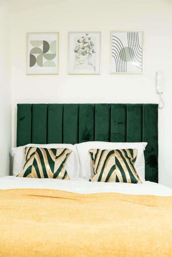Cosy Cardiff Apartments - Garden Lounge Bagian luar foto
